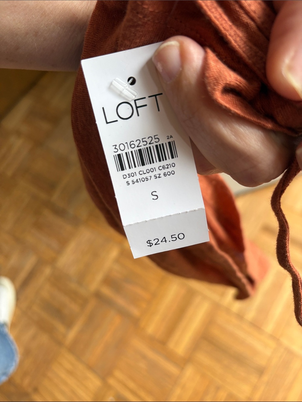 LOFT small linen Rusty Orange V-Neck Spaghetti Strap Camisole - Picture 5 of 5